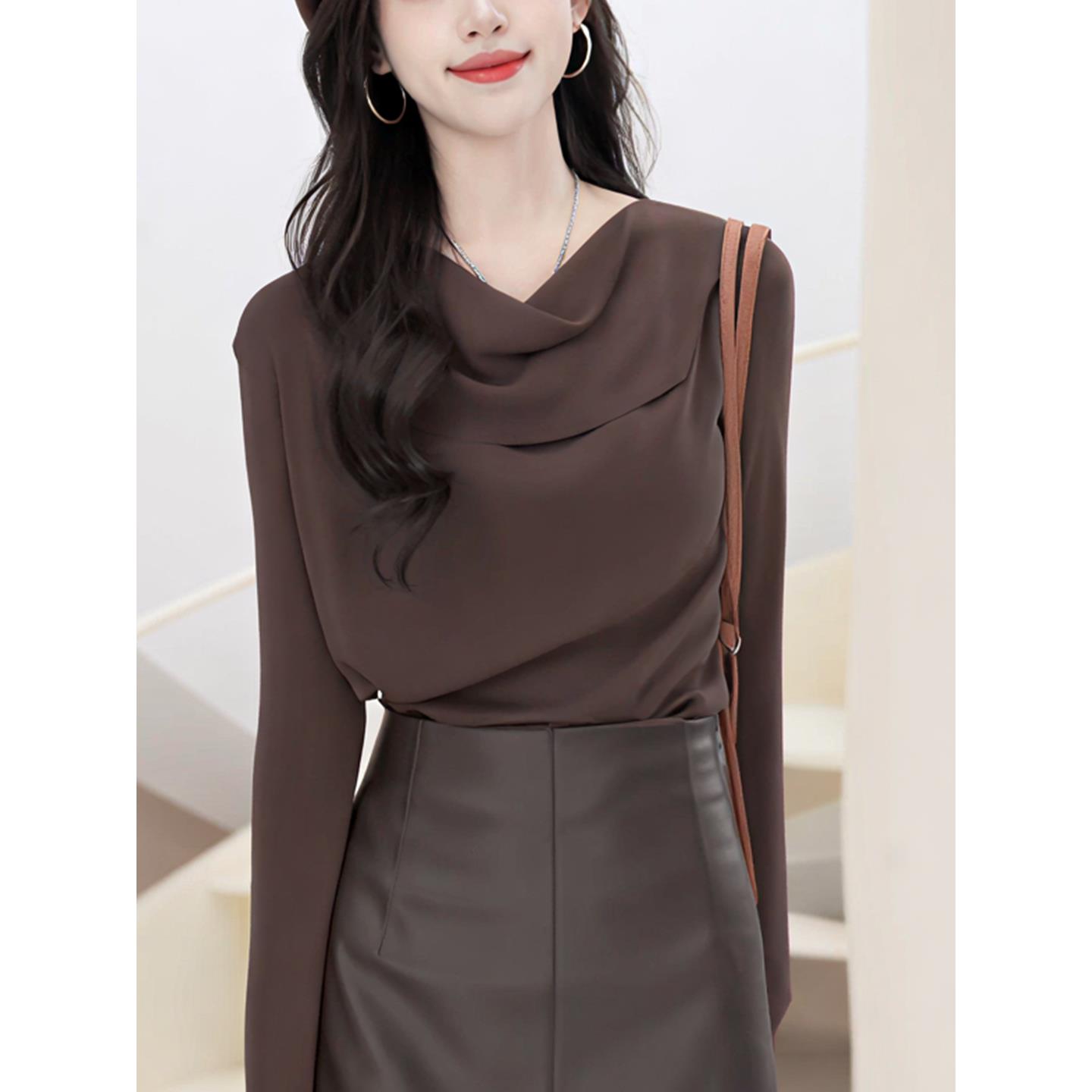 荡领纯色高级感长袖T恤