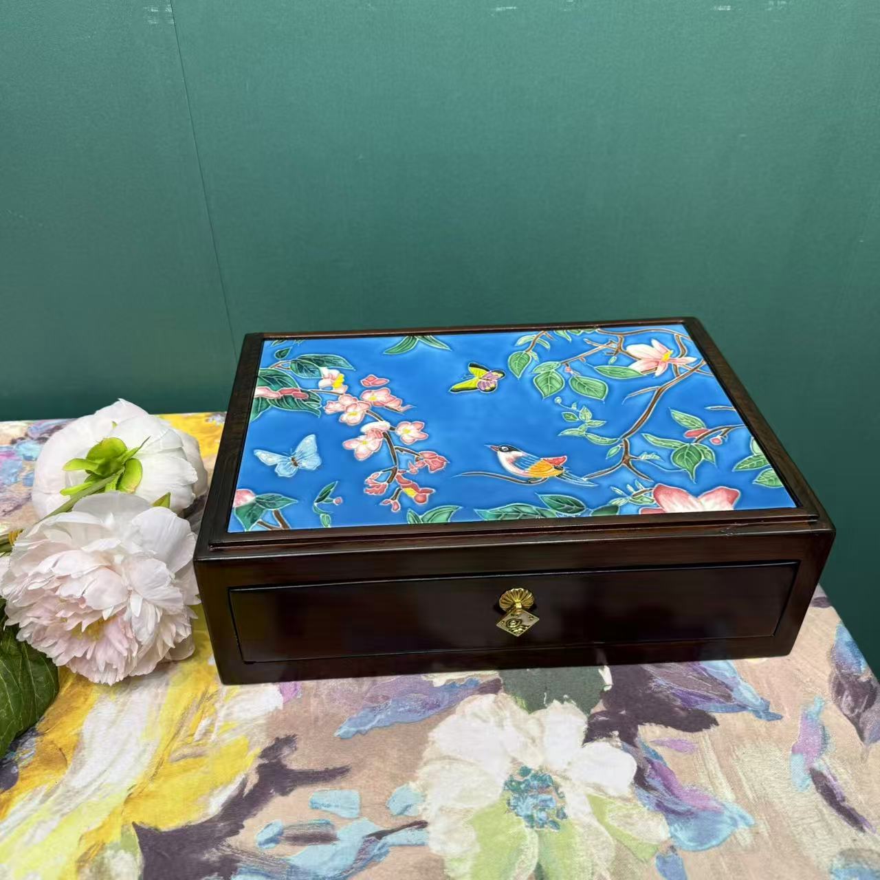 桌面收纳多功能单层化妆首饰盒收纳箱