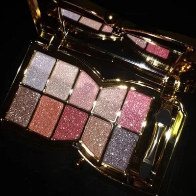 维妮小熊珠光闪亮10色眼影