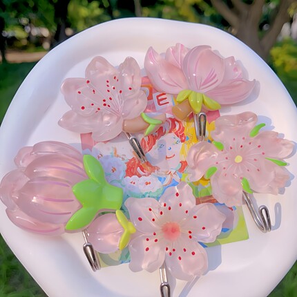 可爱桃花樱花挂钩免打孔粘钩强力承重无痕浴室厨房门后钥匙收纳钩