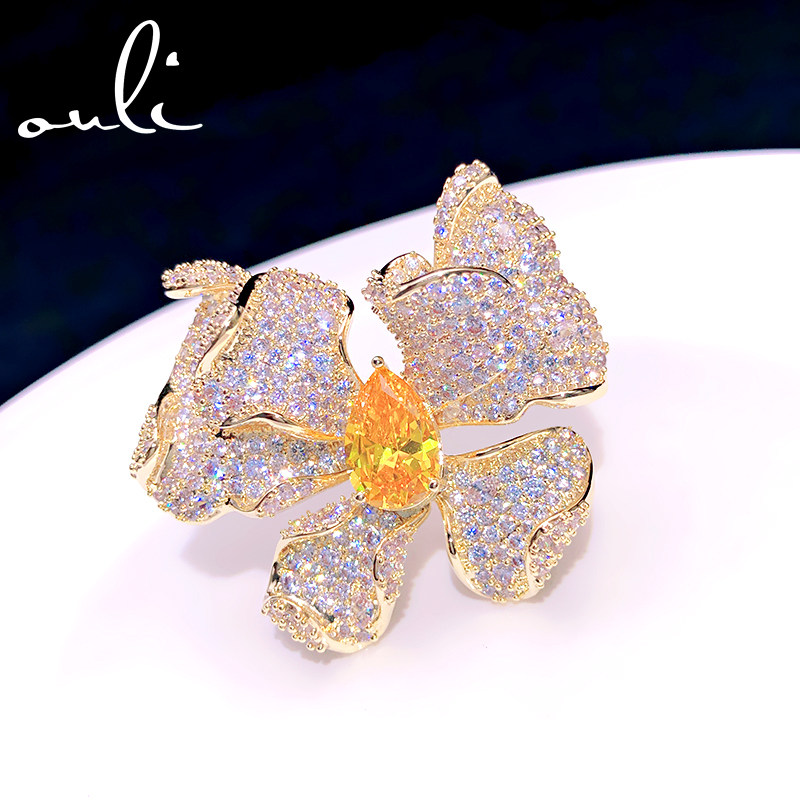 重工奢华胸针蝴蝶结闪钻水晶锆石大气轻奢胸花欧美胸前配饰品礼物