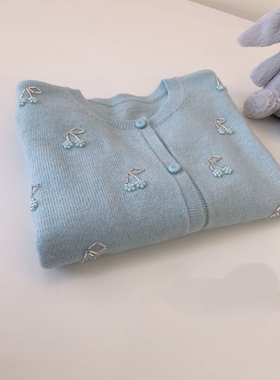 秋冬新品 儿童bp女童法式冰蓝樱桃羊绒羊毛混纺串珠针织开衫毛衣
