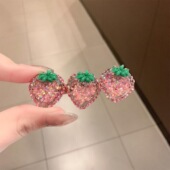 韩系可爱闪钻粉色草莓发夹女生设计感水果系夹子侧边夹前额碎发夹