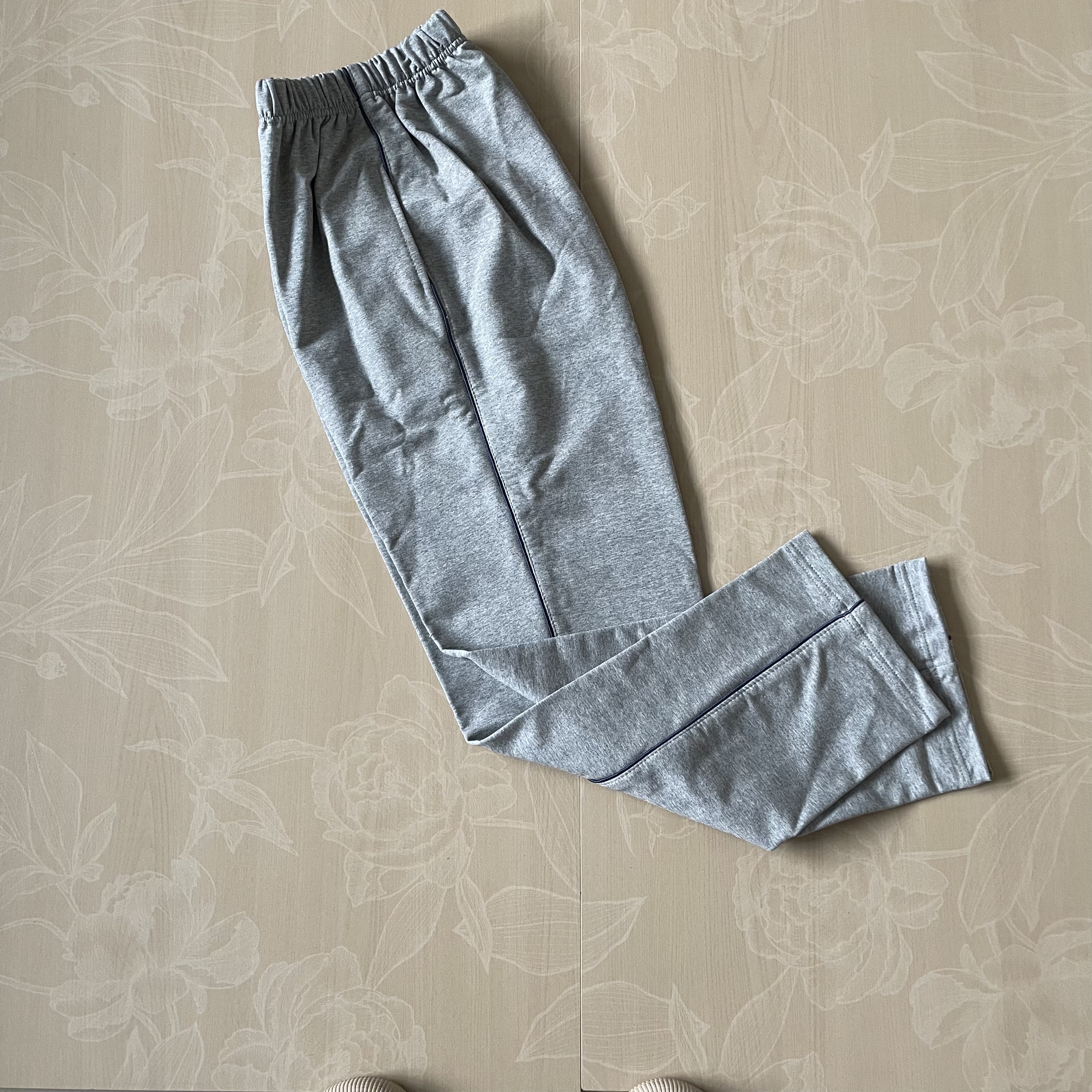 春秋男女学生校服裤灰色细藏蓝杠宽松版全棉直筒班服慢跑裤运动裤