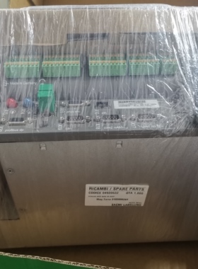 ELAU施耐德控制器C600/10/1/1/1/0   VCA09AAAA0AA00全新