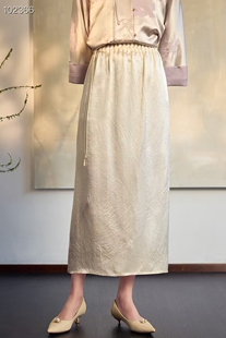 2025年春夏梨花庄新品专柜新中式文艺复古国风醋酸半身裙女102366