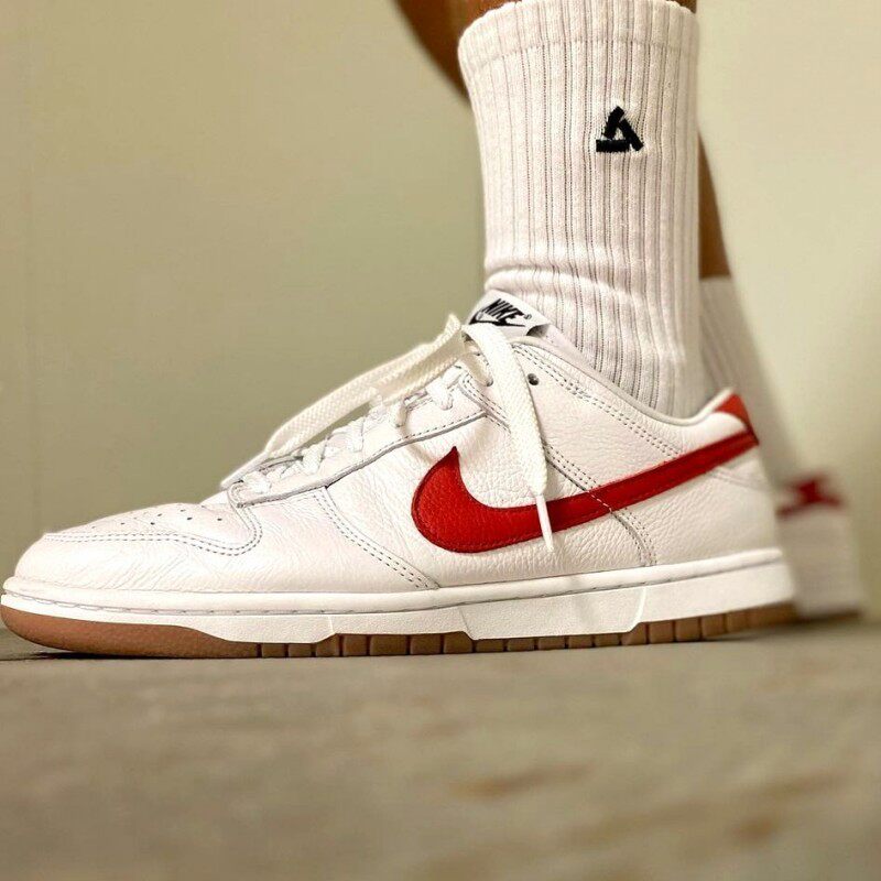 Nike dunk  low by you 耐克红白熊猫男女运动休闲板鞋定制鞋代拍