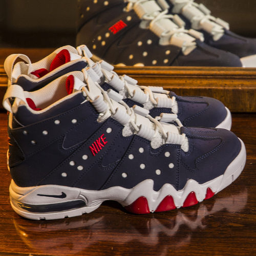 耐克NikeAirMax2CB94篮球鞋