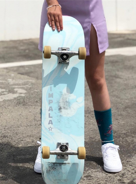 代购 Impala Cosmos 专业滑板成人卡通彩绘整板男女四轮双翘长板