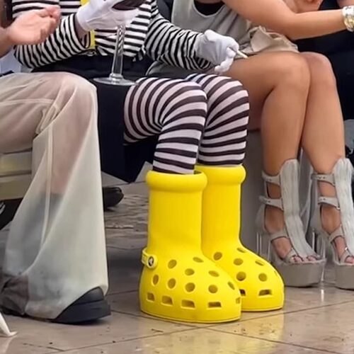 CrocsMSCHF卡骆驰大黄靴洞洞鞋