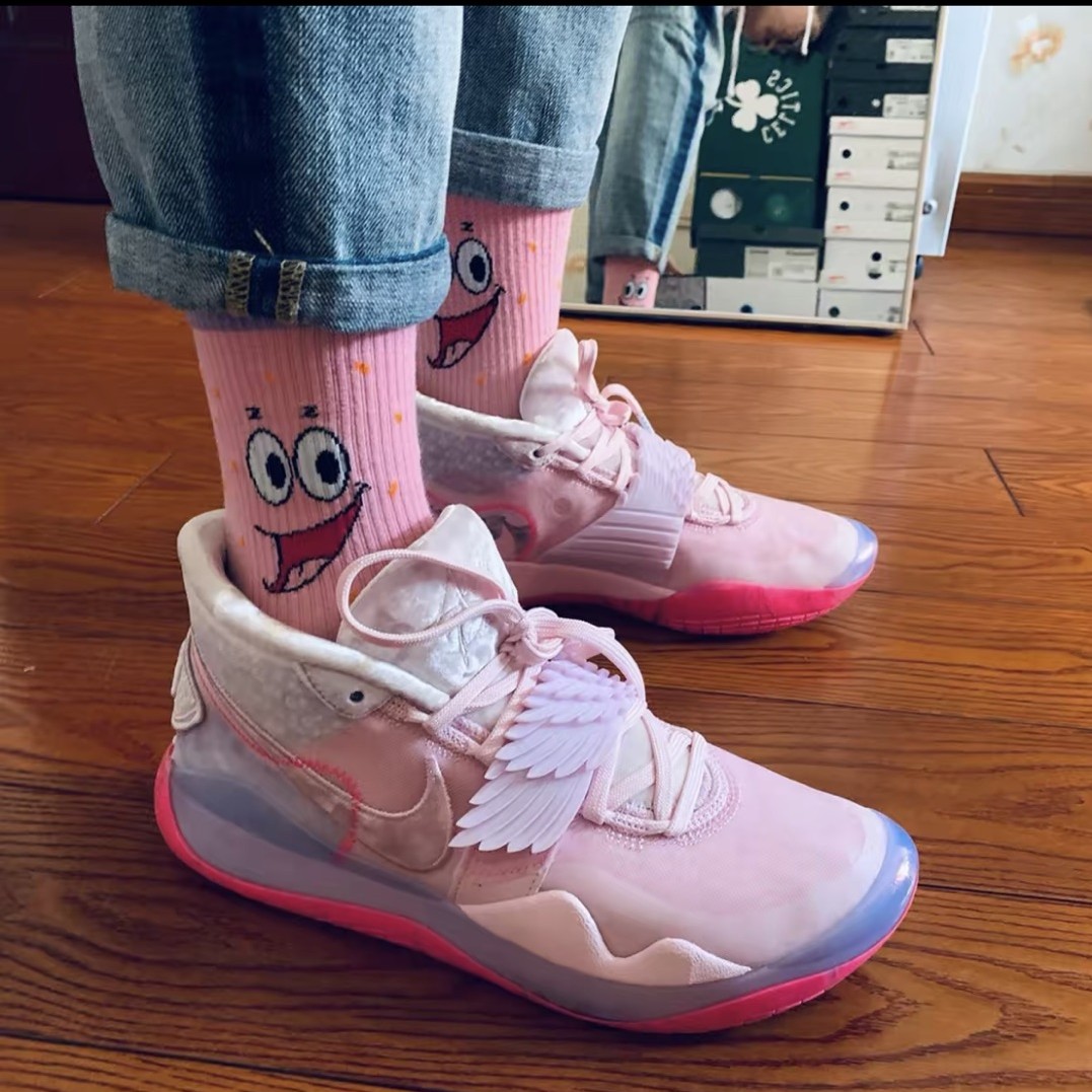 Nike耐克天使粉色实战男女篮球鞋