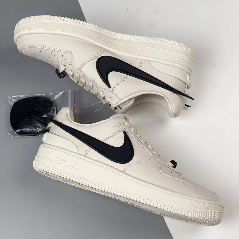耐克AMBUSHxNike空军黑白板鞋