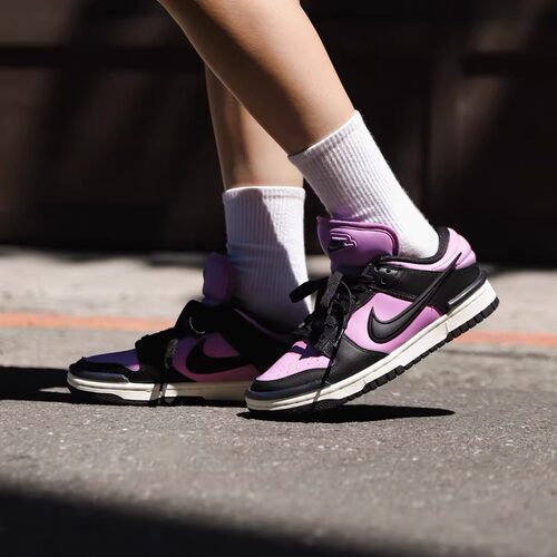耐克Nike黑粉Dunk运动低帮板鞋女