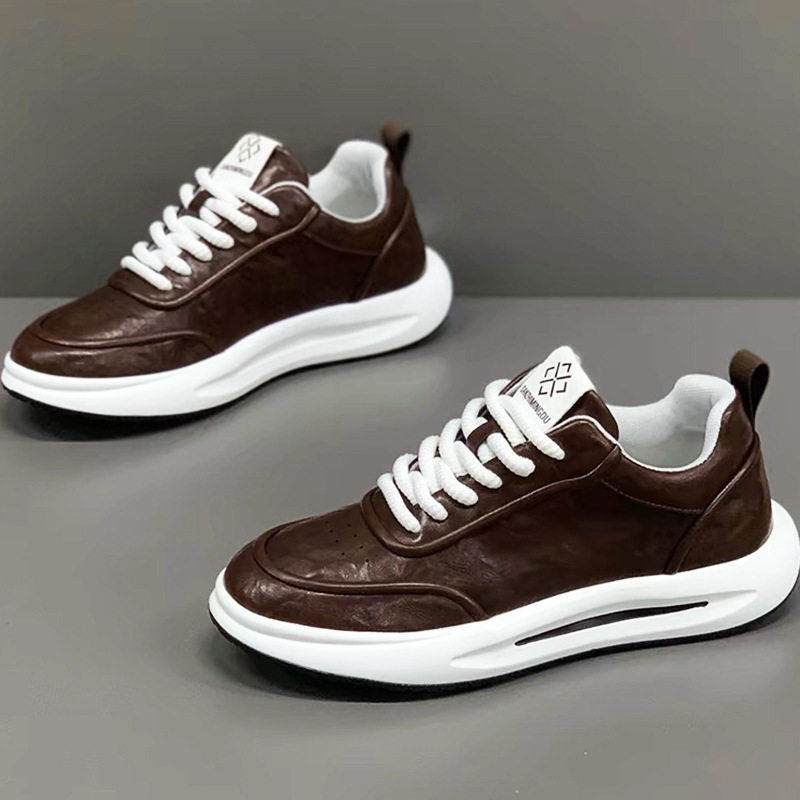 男鞋2025新款秋冬皮面纯色百搭运动休闲鞋软底增高阿甘老爹鞋子男