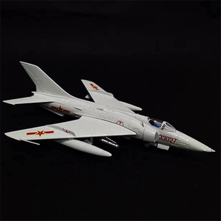 中国空军强5飞机模型玩具合金强击机仿真军事模型摆件退伍纪念品