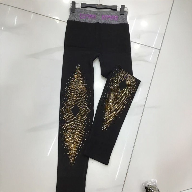 2025冬季新款烫钻高弹力棉裤女自发热时尚洋气百搭加绒保暖打底裤