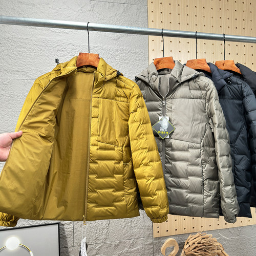 轻量高蓬双面穿80鸭绒连帽羽绒服