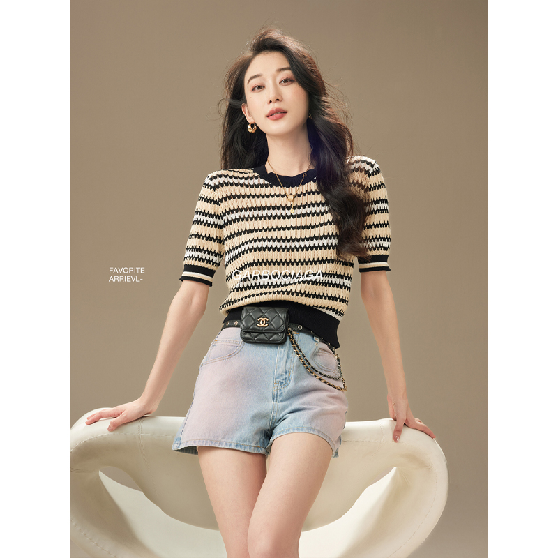 龍喜儿三醋酸混纺针织衫