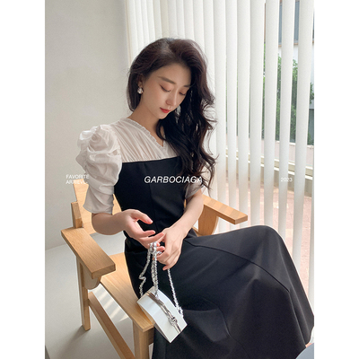 黑白分割设计感泡泡袖修身连衣裙