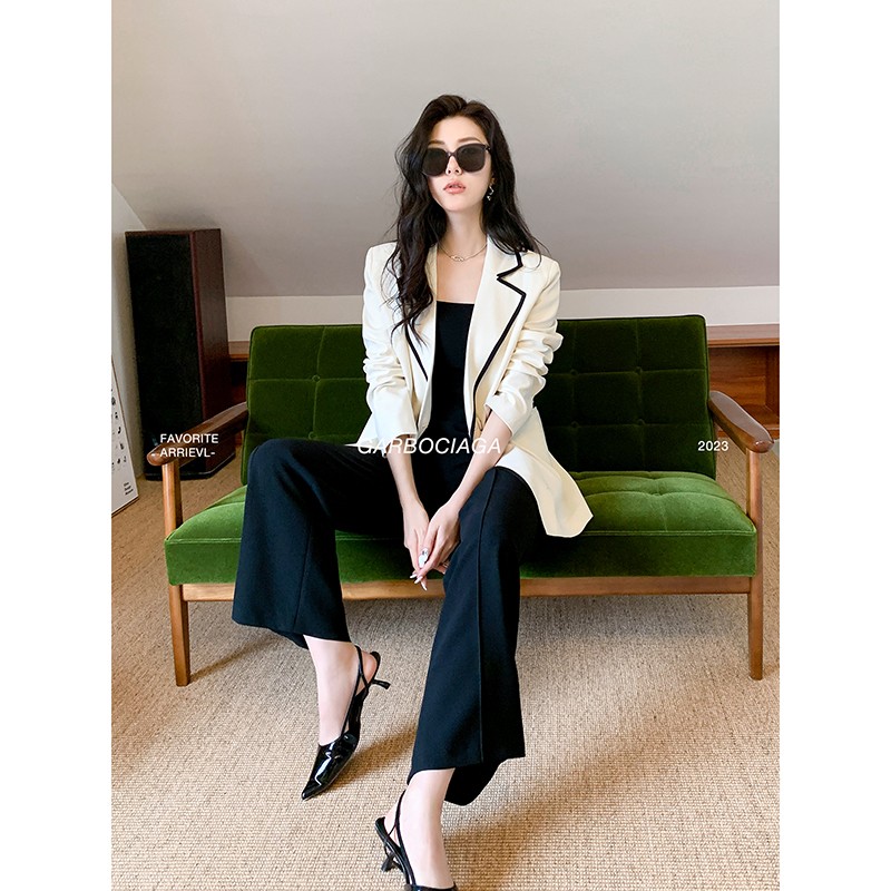 半身裙黑白撞色外套龙喜儿