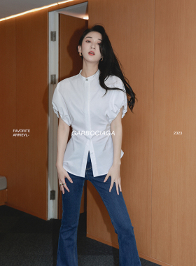 Garbociaga龍喜儿 知我心意 设计感褶皱收腰泡泡袖法式衬衫女2301