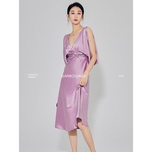 【进口限定】龍喜儿 茉莉集日本三醋酸高级V领露背性感连衣裙2485