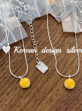 韩国ins风亮银饰品  S925纯银微笑脸滴胶黄色项链女叠戴小众