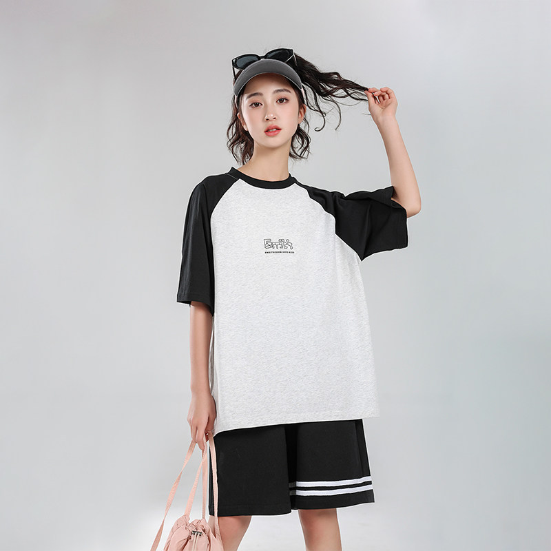 女大童夏季套装2026新款运动两件套洋气青少年短袖t恤短裤初中生