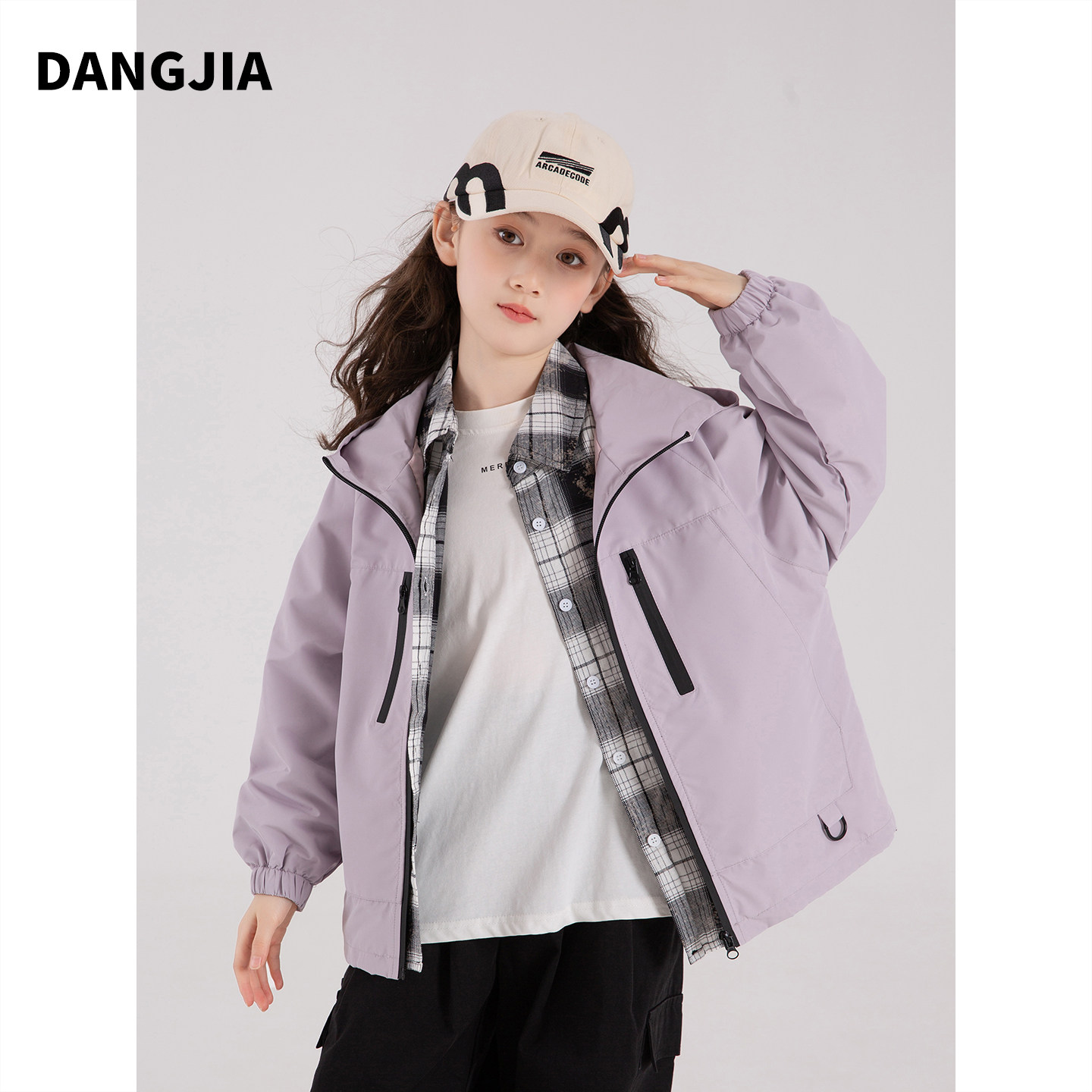 女童外套春秋款2026新款洋气儿童秋装上衣秋季初中生连帽卫衣超酷