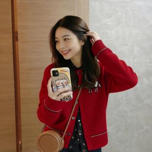 红色开衫毛衣女款2026新款冬季马年本命年衣服新年过年多巴胺穿搭