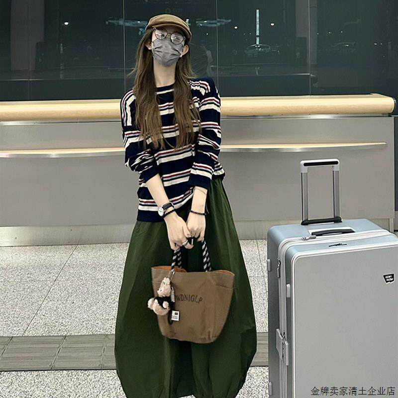 韩系chic撞色条纹正肩长袖t恤女秋季别致设计感修身短款罩衫上衣
