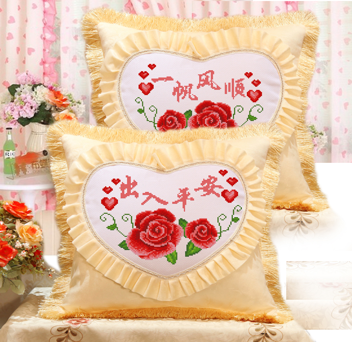 新款十字绣抱枕中国风系列汽车枕十绒布红色出入平安情侣一对靠枕