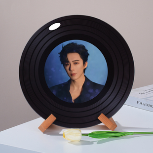 刘宇宁可定制高档黑胶唱件杂志架电视柜子杂志架摆件创意生日礼物