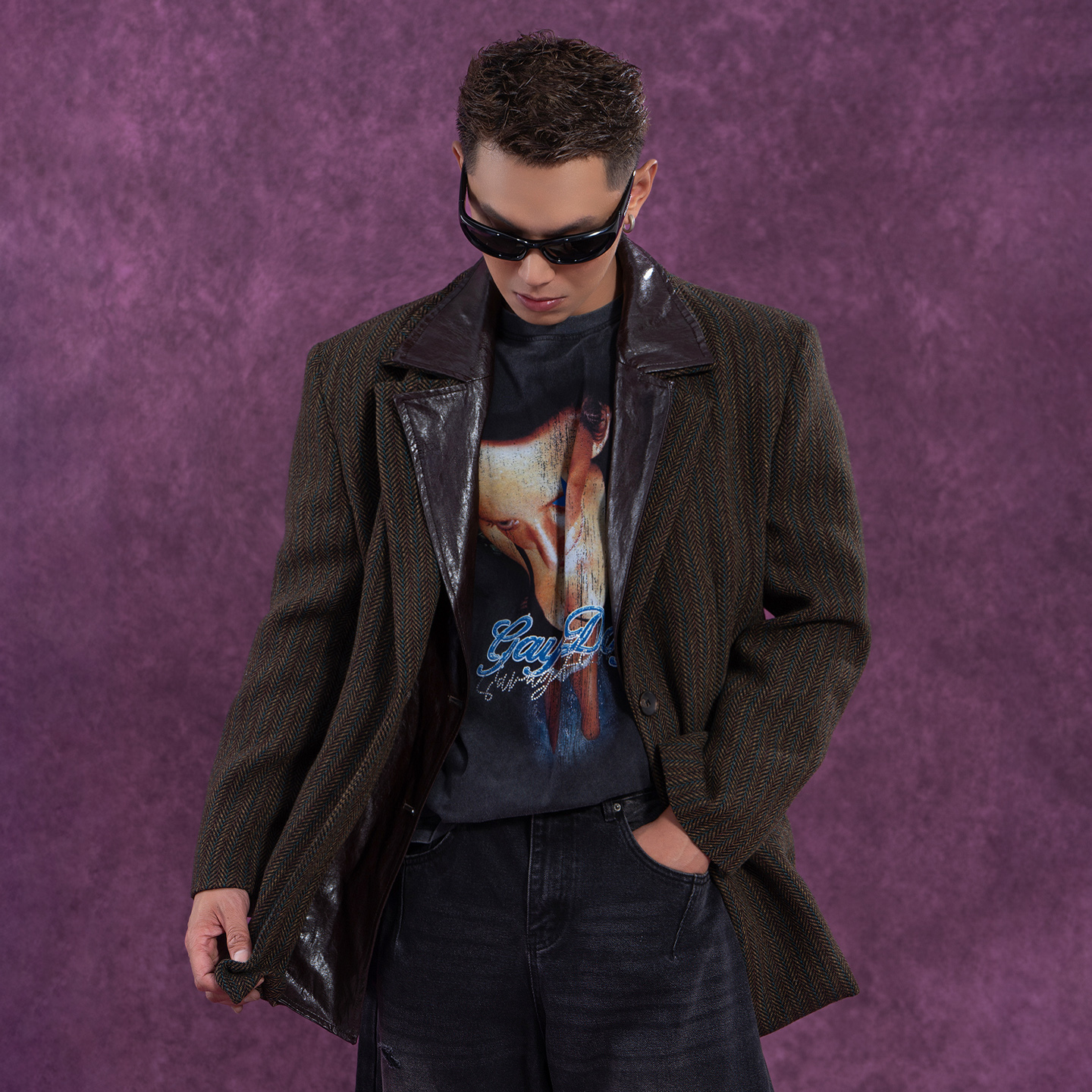 CLP咖色人字纹毛呢双层领西服