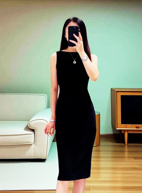 TH女装夏季无袖三醋酯纤维混纺船领修身小黑裙鱼尾连衣裙L0109606