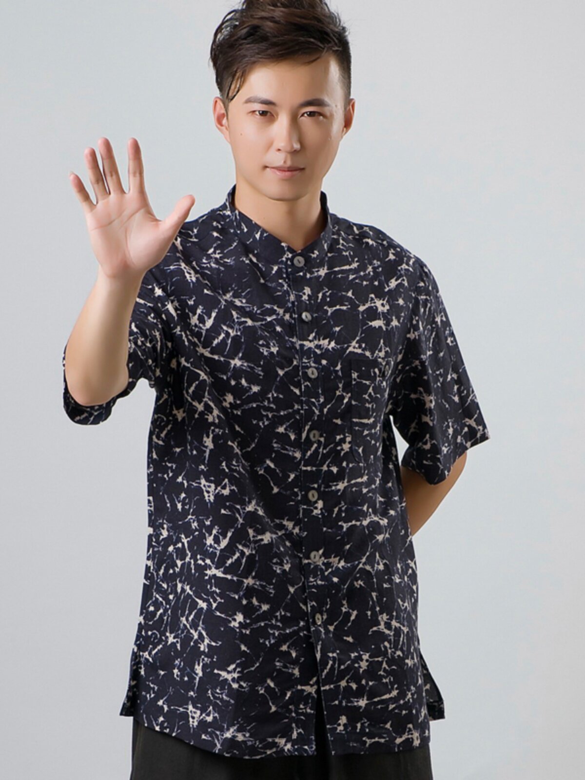 SUMMER LINEN THIN SHORT SLEEVE T-SHIRT MENS LOOSE HALF-SLEEVED CHINESE STYLE TANG COSTUME MENS RETRO TREND COTTON LINEN CHINESE STYLE MEN