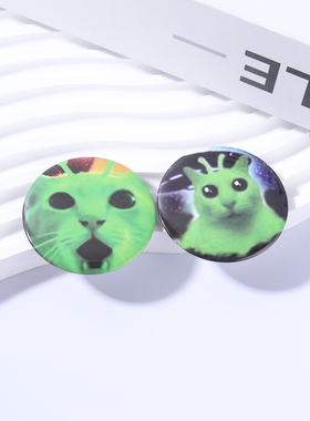 2026新款沙雕外星猫胸针 绿色萌趣猫咪创意金属徽章