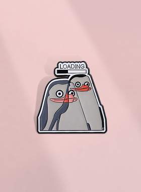 LOADING…创意可爱卡通企鹅胸针金属徽章学生男女扣针衣服包配饰