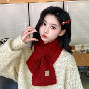 红色交叉小围巾女冬季毛线针织韩系百搭简约纯色保暖围脖2025新款