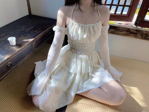 jageechen小众羊毛挂脖短连衣裙