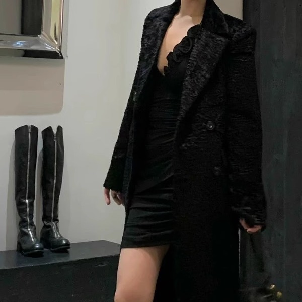 ISAEI 意大利黑色暗纹羊驼绒双排扣长外套 PARTOU品牌集合店