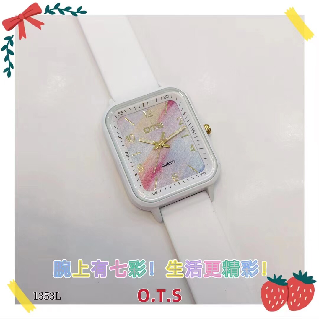 奥迪斯方形女学生潮流韩版运动石英手表开学季防水表卡米龙手表