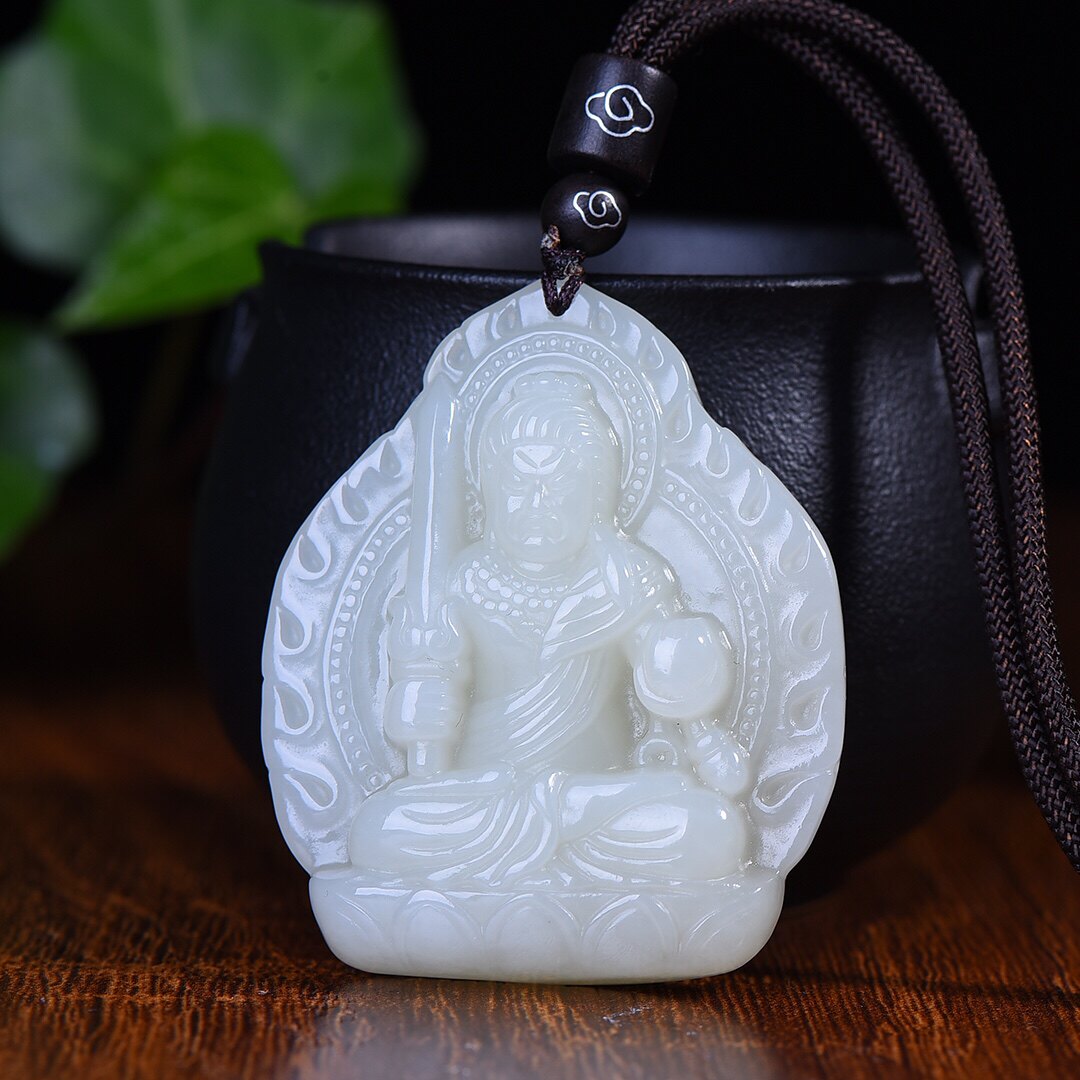 新疆和田玉羊脂玉白玉青白玉生肖鸡守护神吊坠不动明王菩萨本命佛