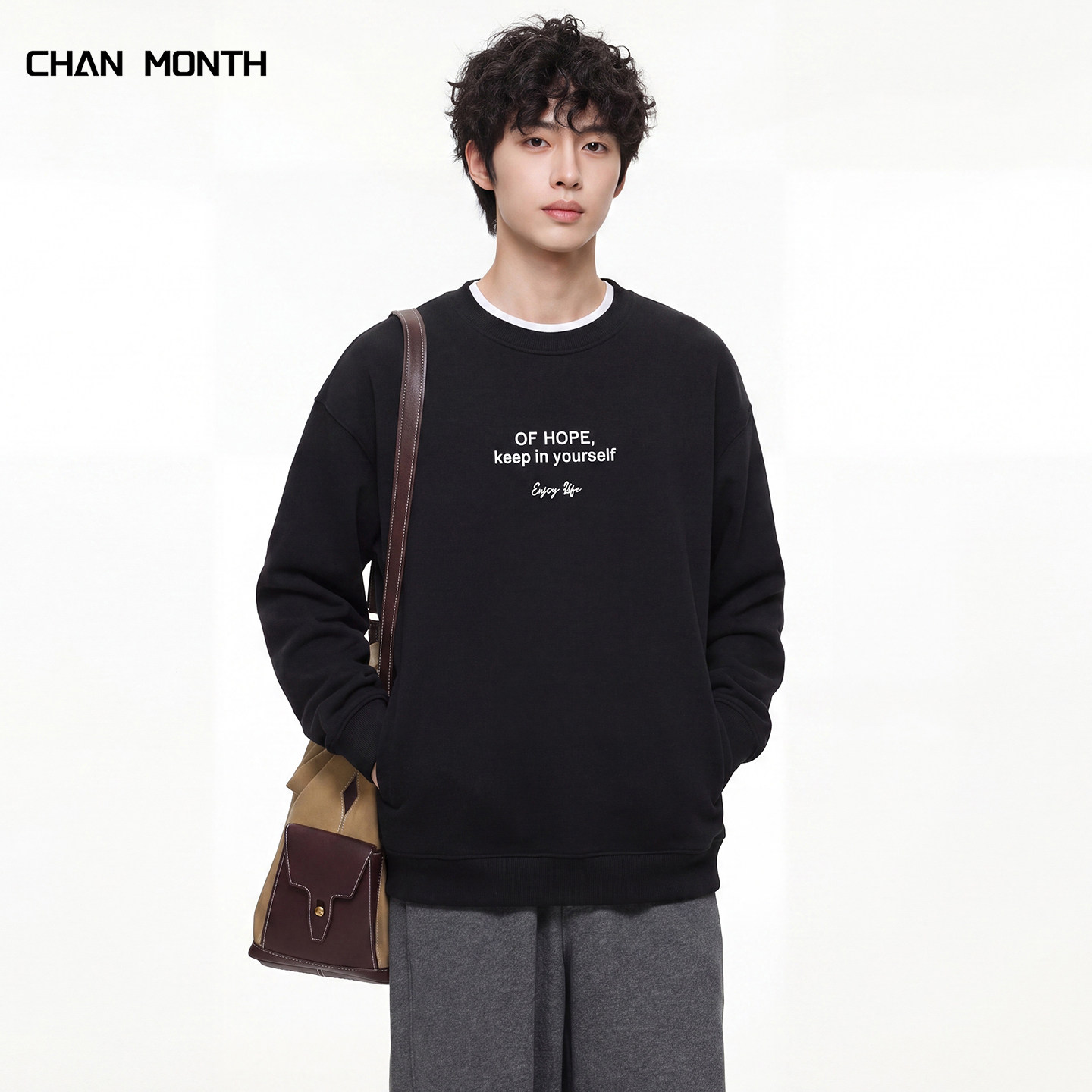CHAN MONTH美式复古字母印花圆领卫衣男宽松百搭休闲上衣