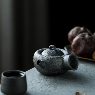 「望山」匠人手捏黑陶泥侧把七彩银黑 侘寂风纯手工粗陶