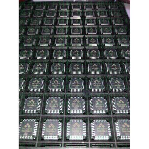 进口芯片 CY15B104Q-PZXI 丝印 CY15B104QI DIP-8 存储器 配单