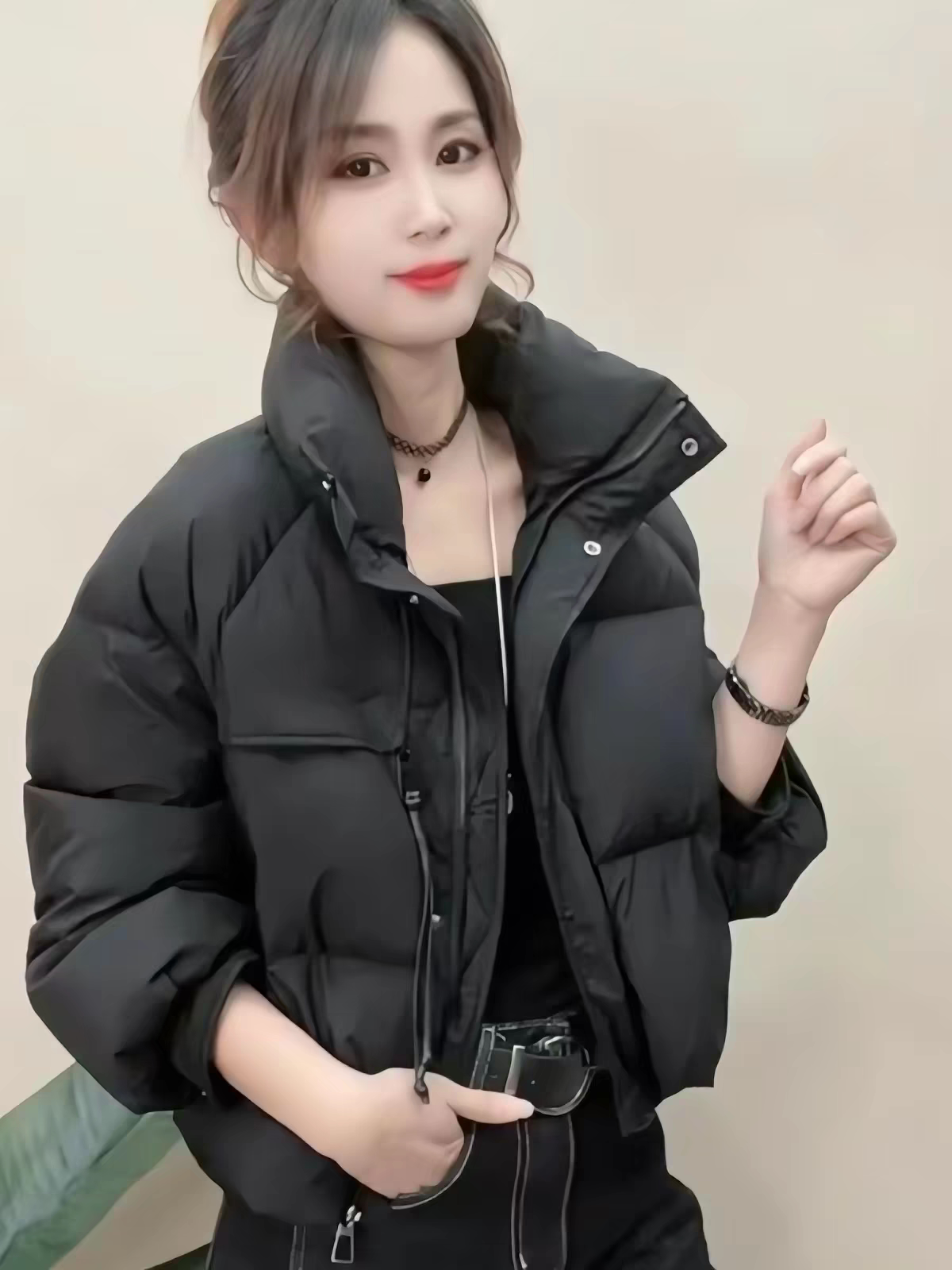 黑色短款立领面包服羽绒服女2026冬季短款气质时尚加厚保暖外套