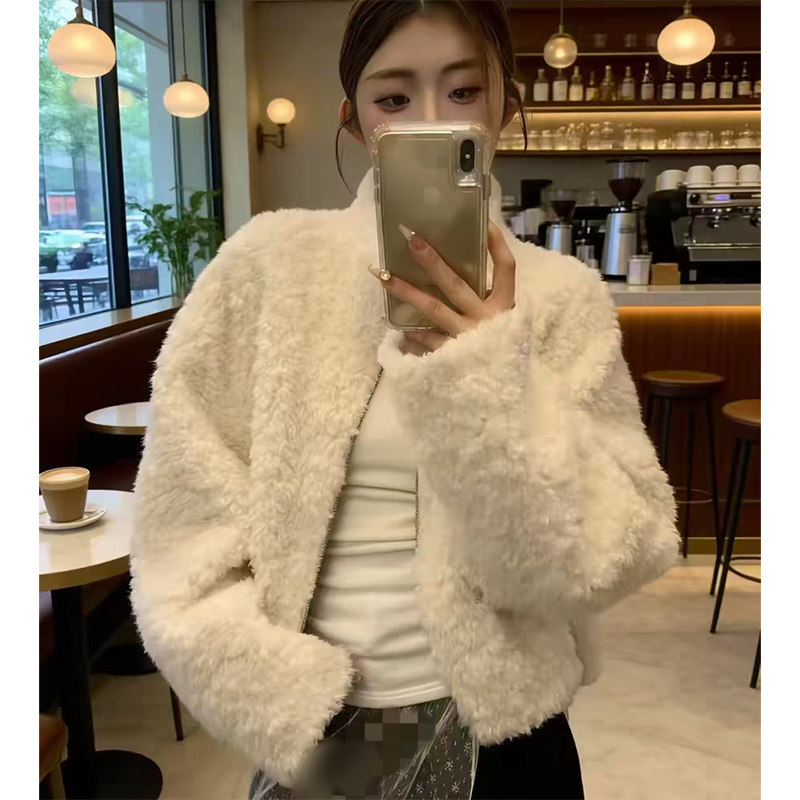 减龄立领红色毛绒短外套女冬季保暖显瘦洋气颗粒绒短大衣皮毛一体