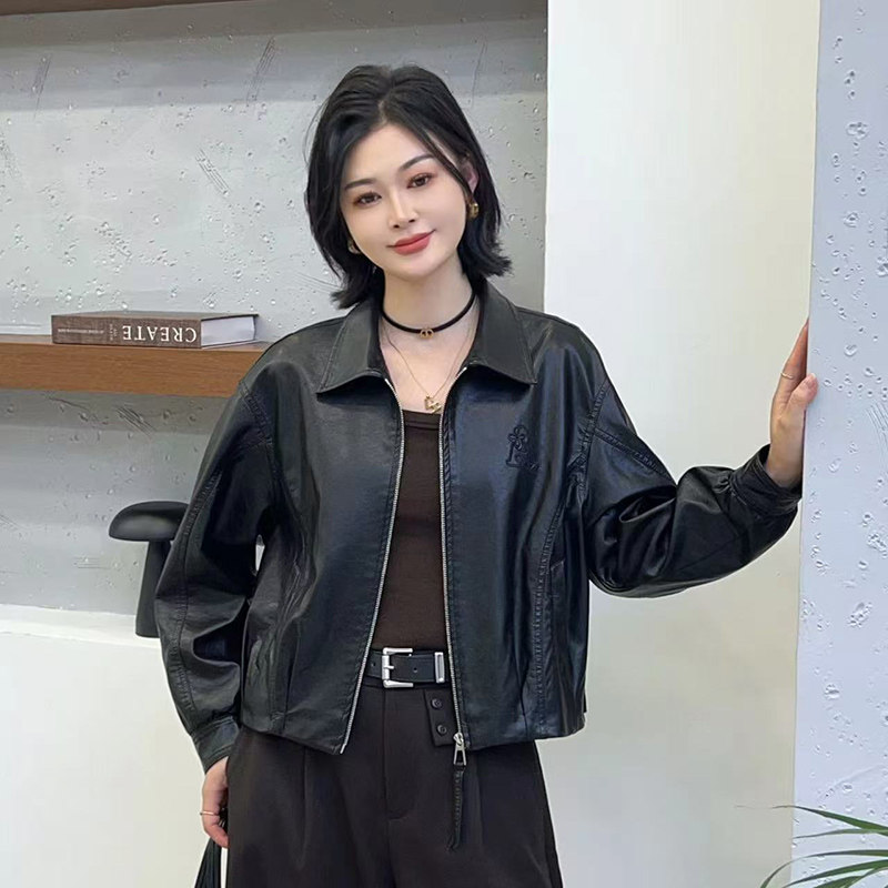 黑色加棉皮衣外套女短款秋冬新款翻领显瘦机车服pu皮夹克休闲上衣