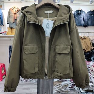 欧洲站口袋风衣加绒派克服女短款2025秋冬新款宽松高端工装外套潮